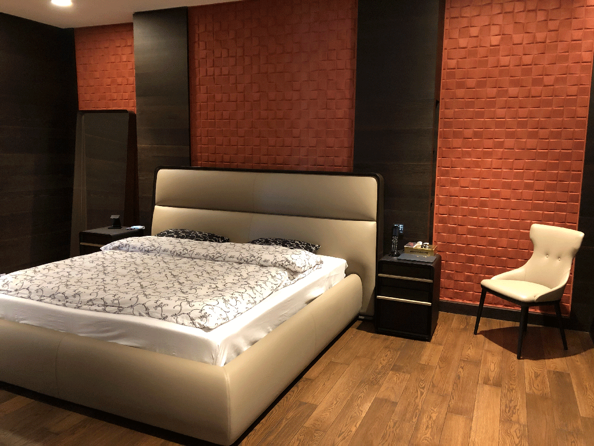 italian-furniture-villa-bedroom